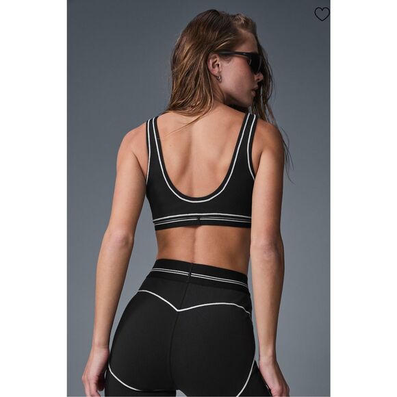 Alo Yoga Airbrush Heart Throb Set Bra and Legging Black White - Picture 4 of 14